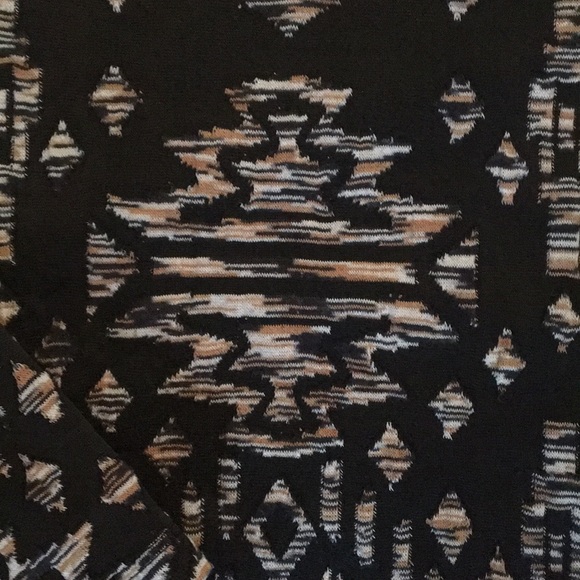 H & M Tribal Print Long Sleeve Top Black & White S - Picture 2 of 4